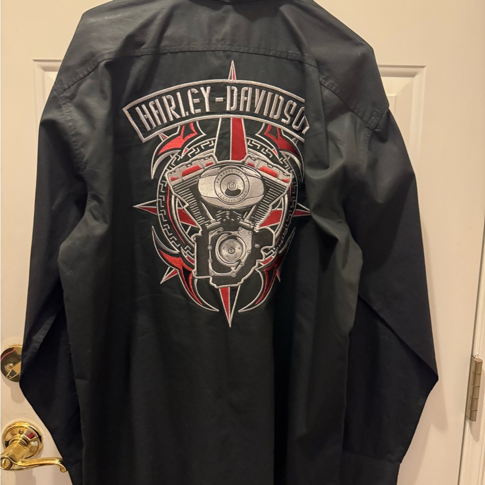 Harley Davidson Long sleeve Large